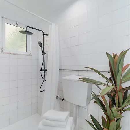 דירה Charming 1br - Rustic Style *