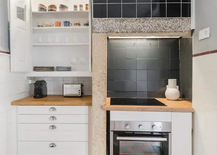 Charming 1br - Rustic Style Apartman